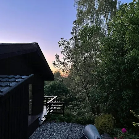 Vakantiehuis Wooden House With Balinese Vibes At Magleso *